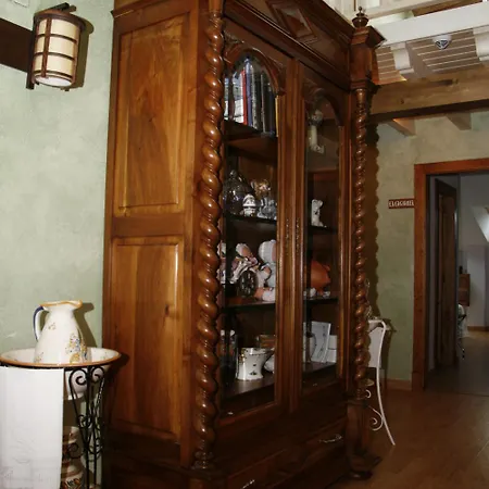 Πανσιόν Gallos 4*