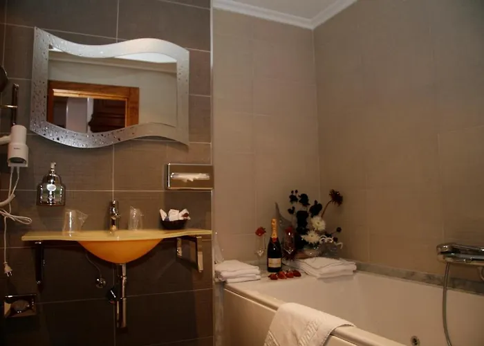 Gallos 4* אסקלאנטה